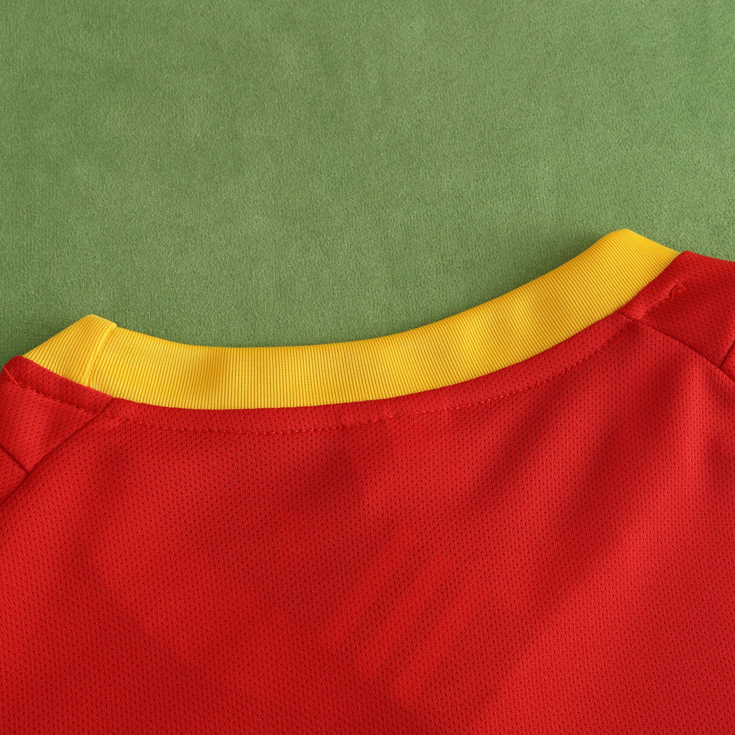 Spain 2002/03 Home Jersey - Retro Edition