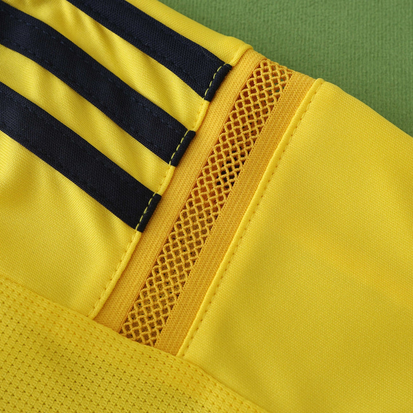 Colombia 2014/15 Home Jersey - Retro Edition