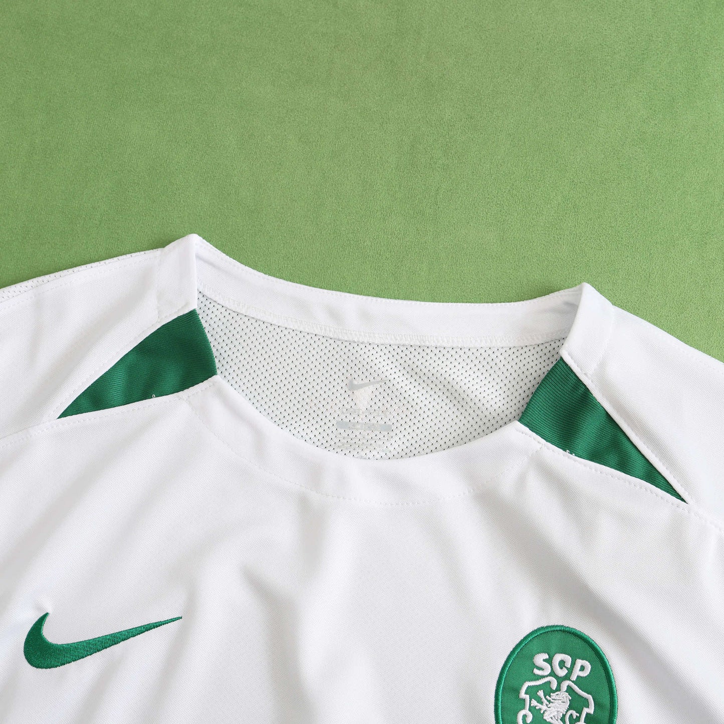 Sporting CP 2024/25 Away Jersey - Fan Edition