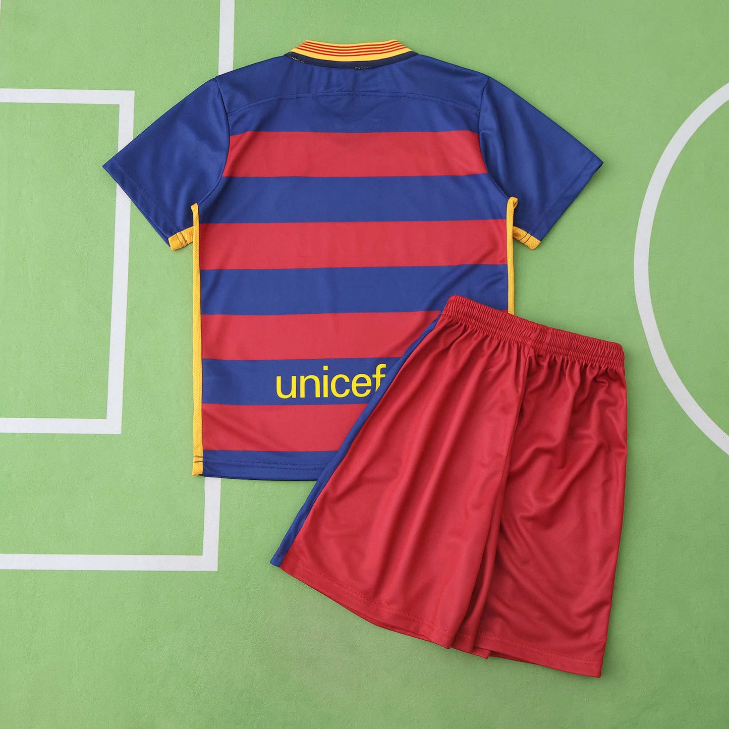 FC Barcelona 2015/16 Home Kit - Retro Edition (Kids) - The Jersey Vault