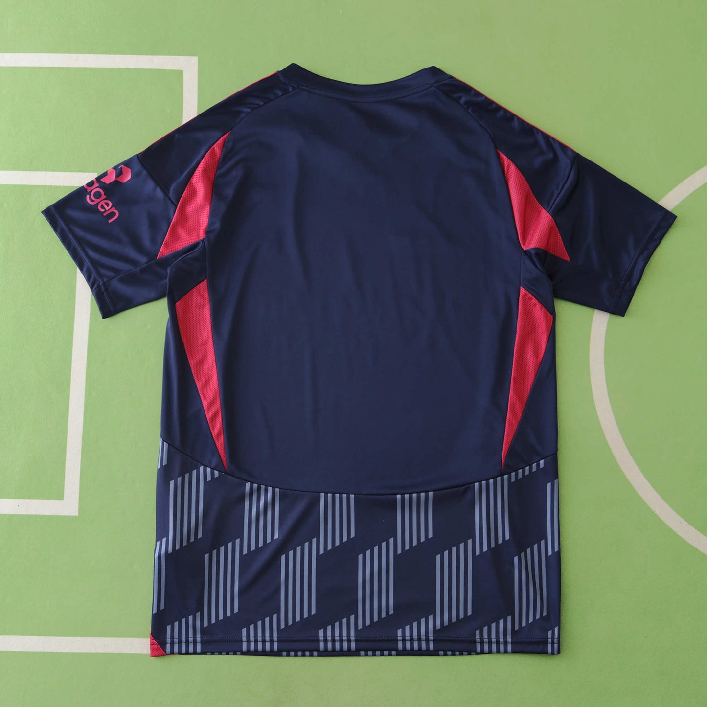 Nottingham Forest 2024/25 Away Jersey - Fan Edition