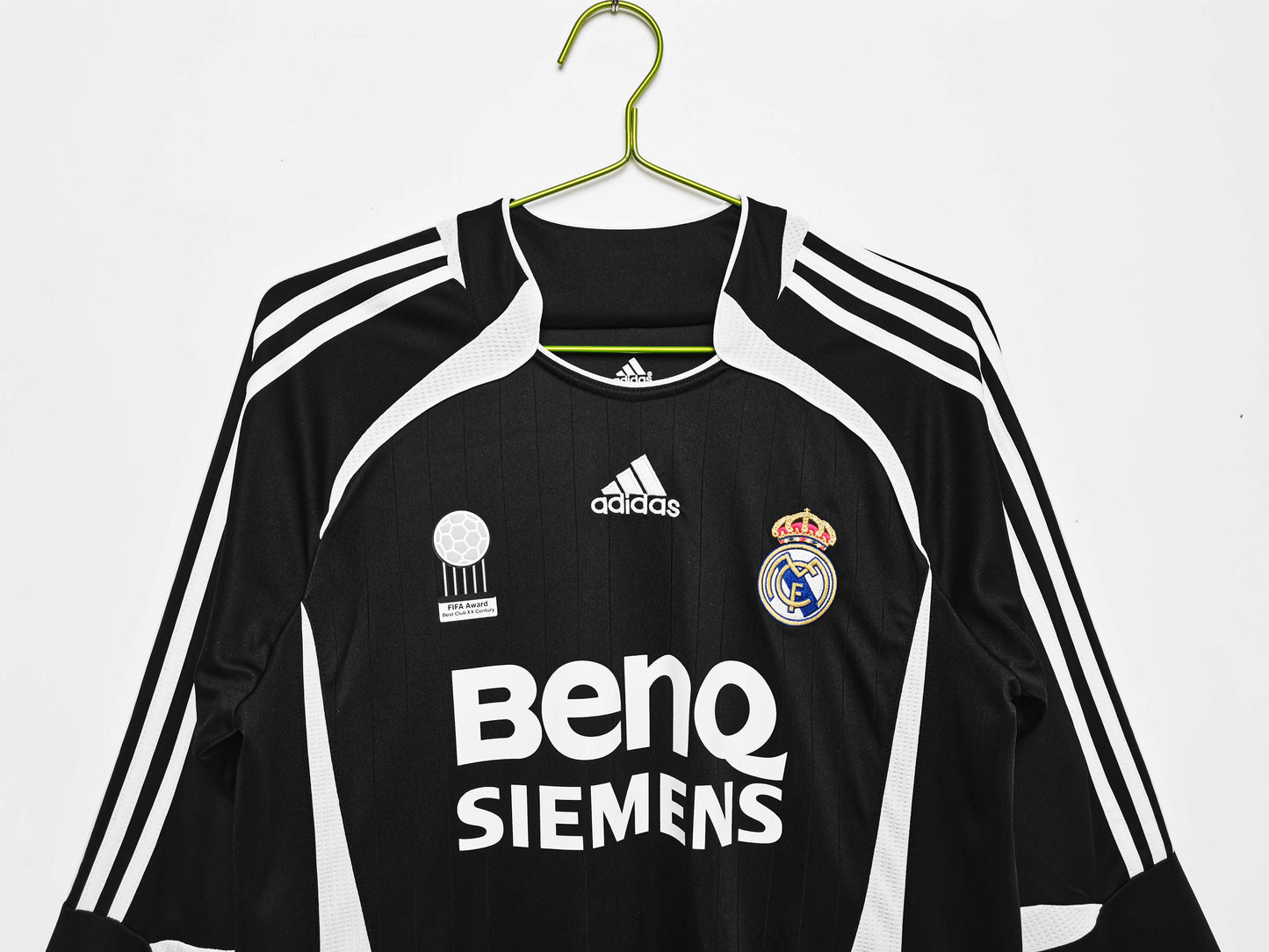 Real Madrid 2006/07 Longsleeved Third Jersey - Retro Edition - The Jersey Vault