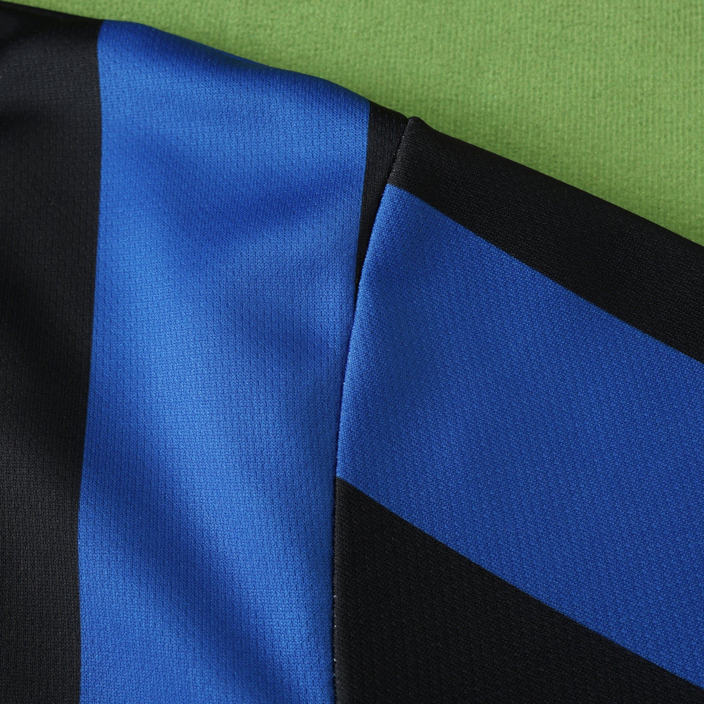 Inter Milan 2009/10 Home Kit - Retro Edition (Kids) - The Jersey Vault