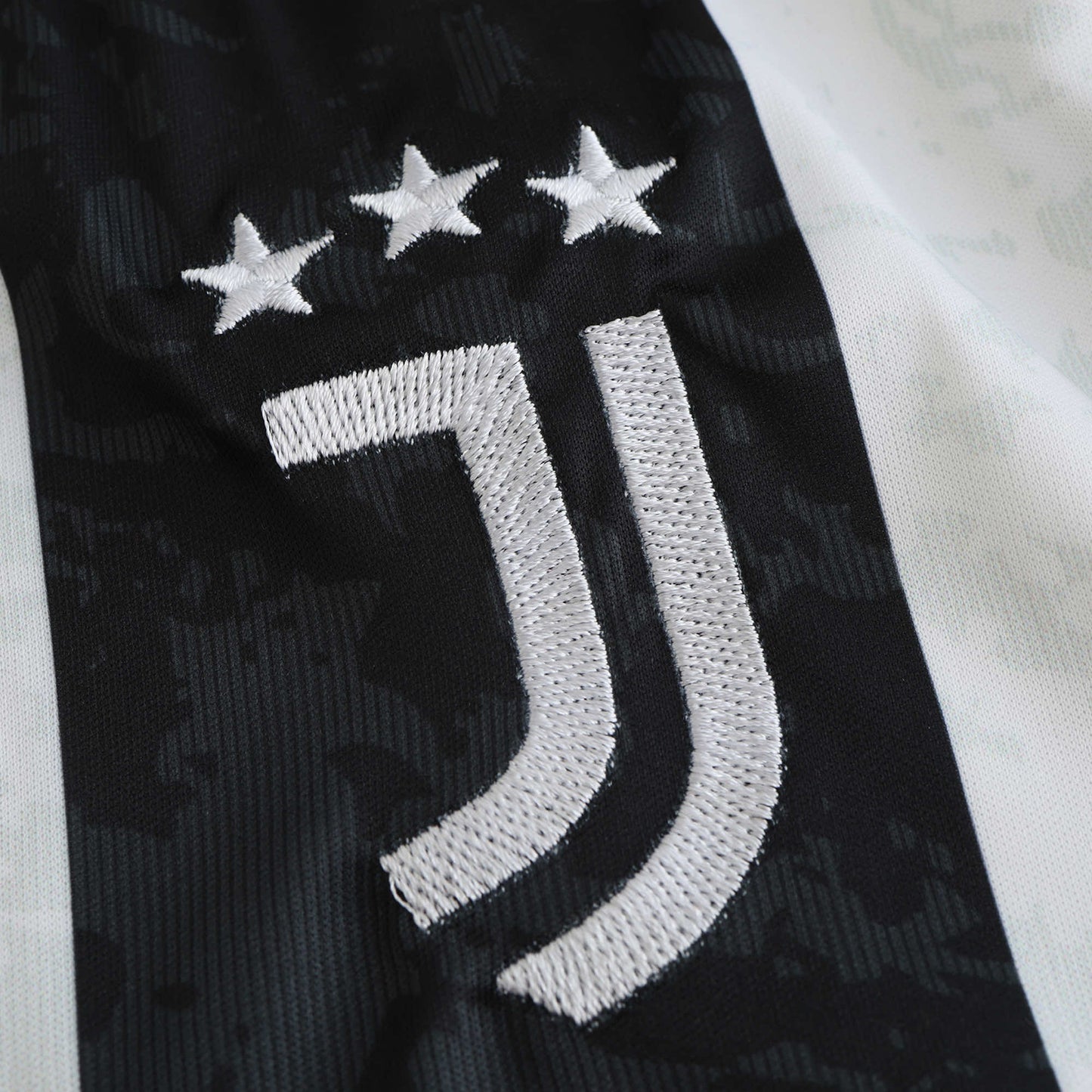 Juventus 2024/25 Home Kit - Fan Edition (Kids) - The Jersey Vault