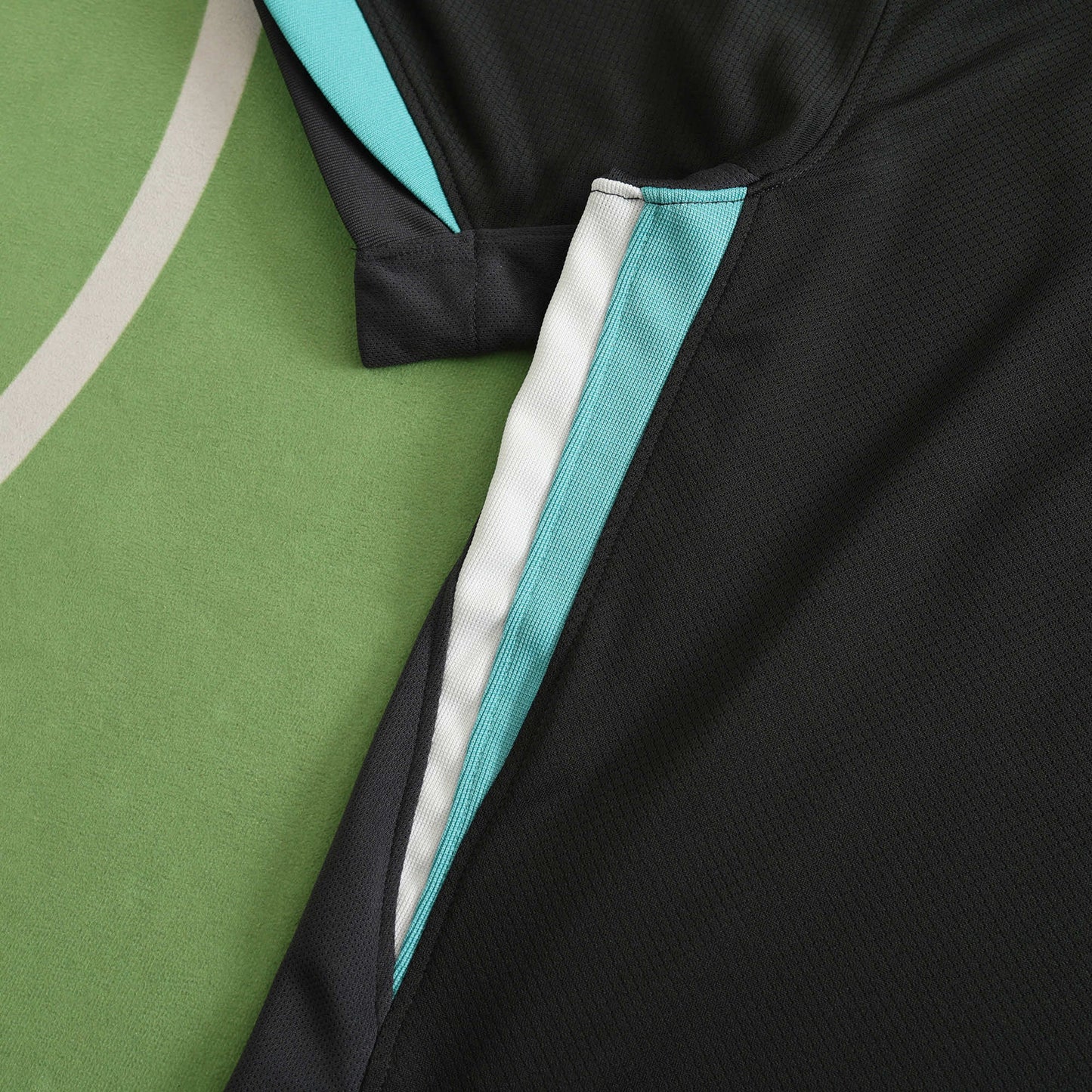 Liverpool 2024/25 Away Jersey - Fan Edition
