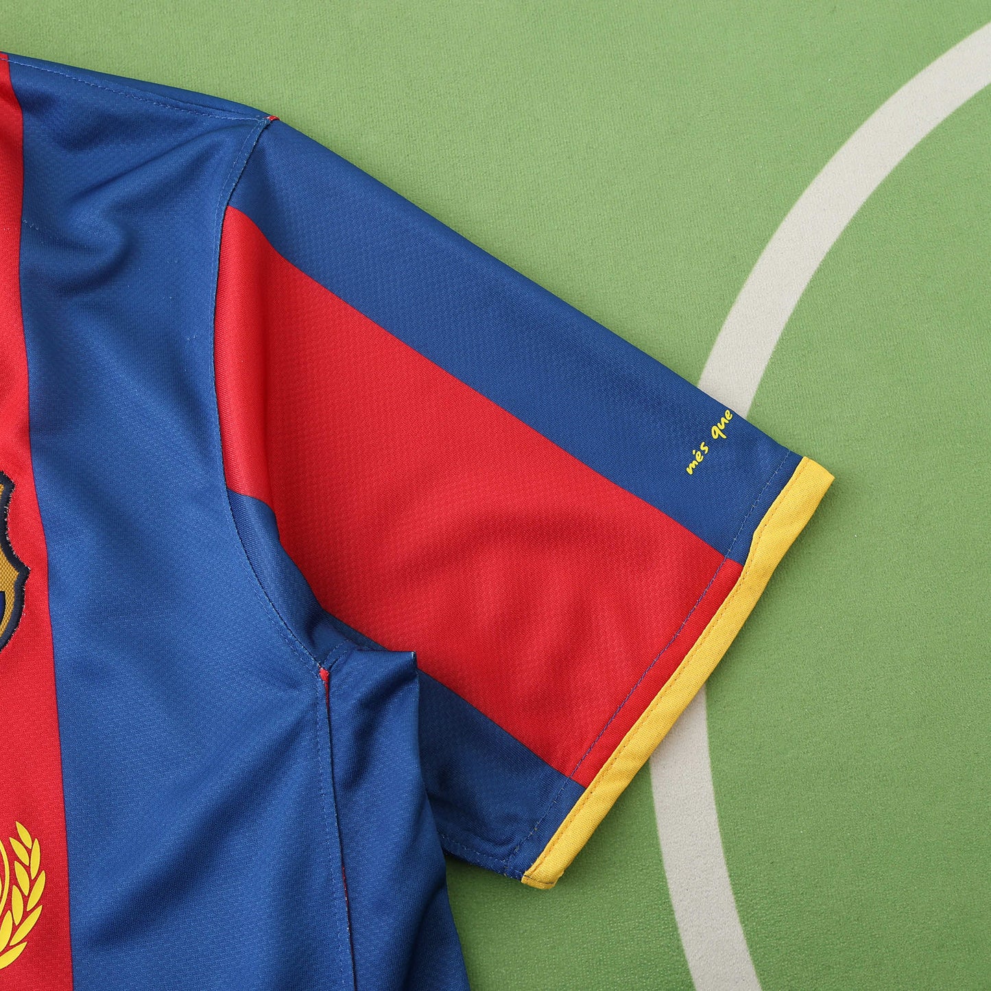 FC Barcelona 2010/11 Home Jersey - Retro Edition