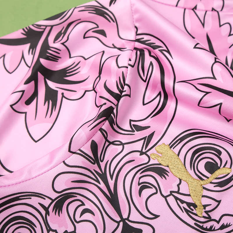 Italy 2023/24 Pink Versace Jersey - Special Edition