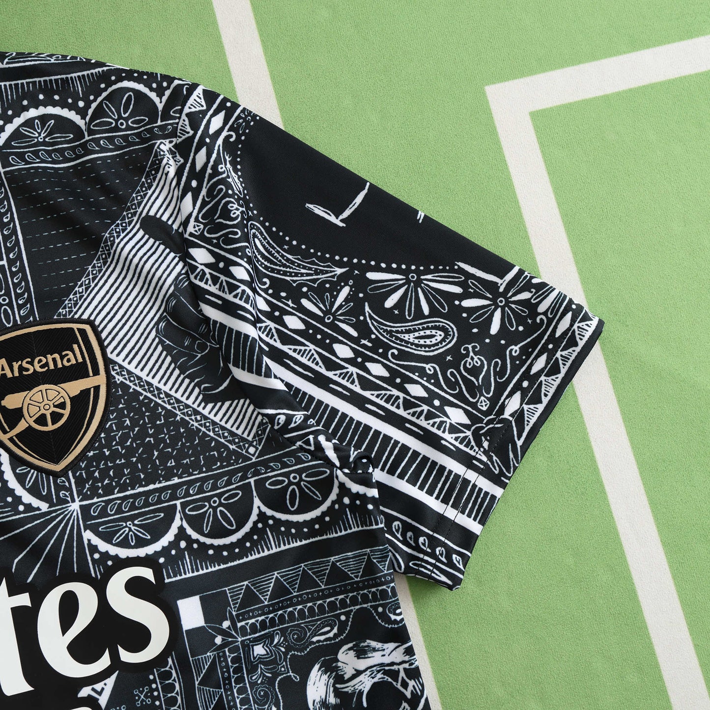 Arsenal 2024/25 Black Special Jersey - Fan Edition