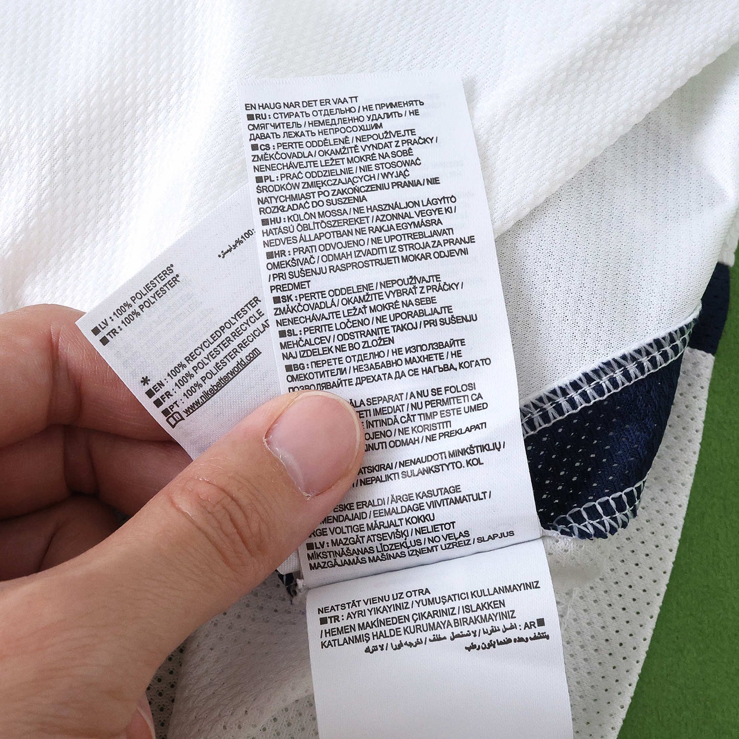 Manchester United 2008/09 Third Kit - Retro Edition (Kids) - The Jersey Vault