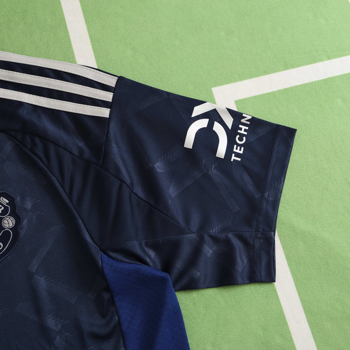 Manchester United 2024/25 Away Jersey - Fan Edition