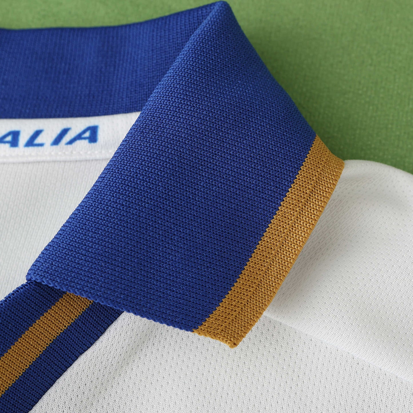 Italy 1996/97 Away Jersey - Retro Edition