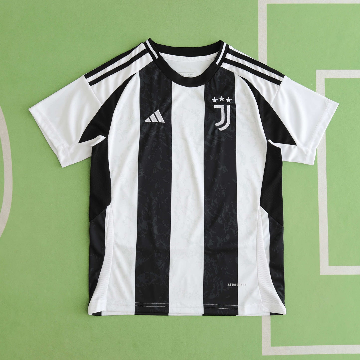 Juventus 2024/25 Home Kit - Fan Edition (Kids) - The Jersey Vault