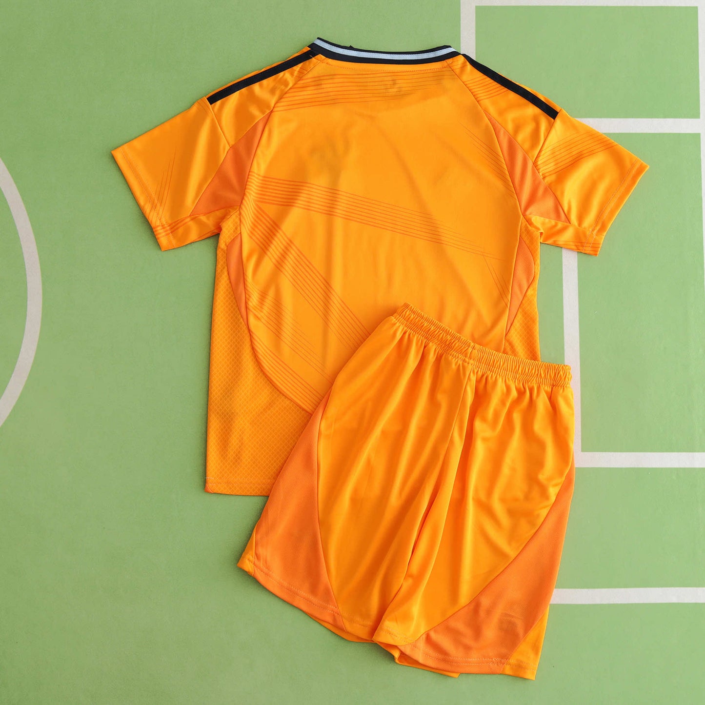 Real Madrid 2024/25 Away Kit - Fan Edition (Kids)