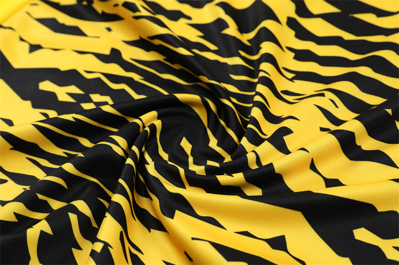 Borussia Dortmund 2024/25 Training Tracksuit (Yellow + Black)