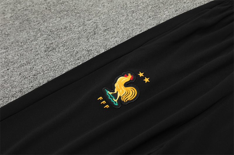 France 2024/25 Training Tracksuit (Black )