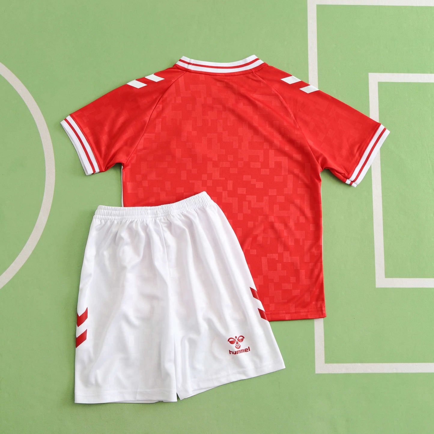 UEFA Denmark 2024/25 Home Kit - Fan Edition (Kids)
