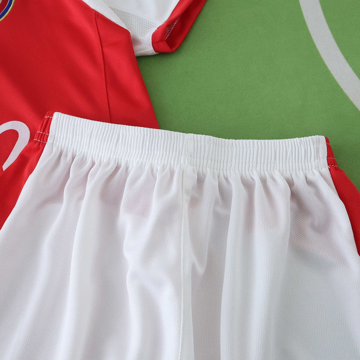 Arsenal 2004/05 Home Kit- Retro Edition (Kids)