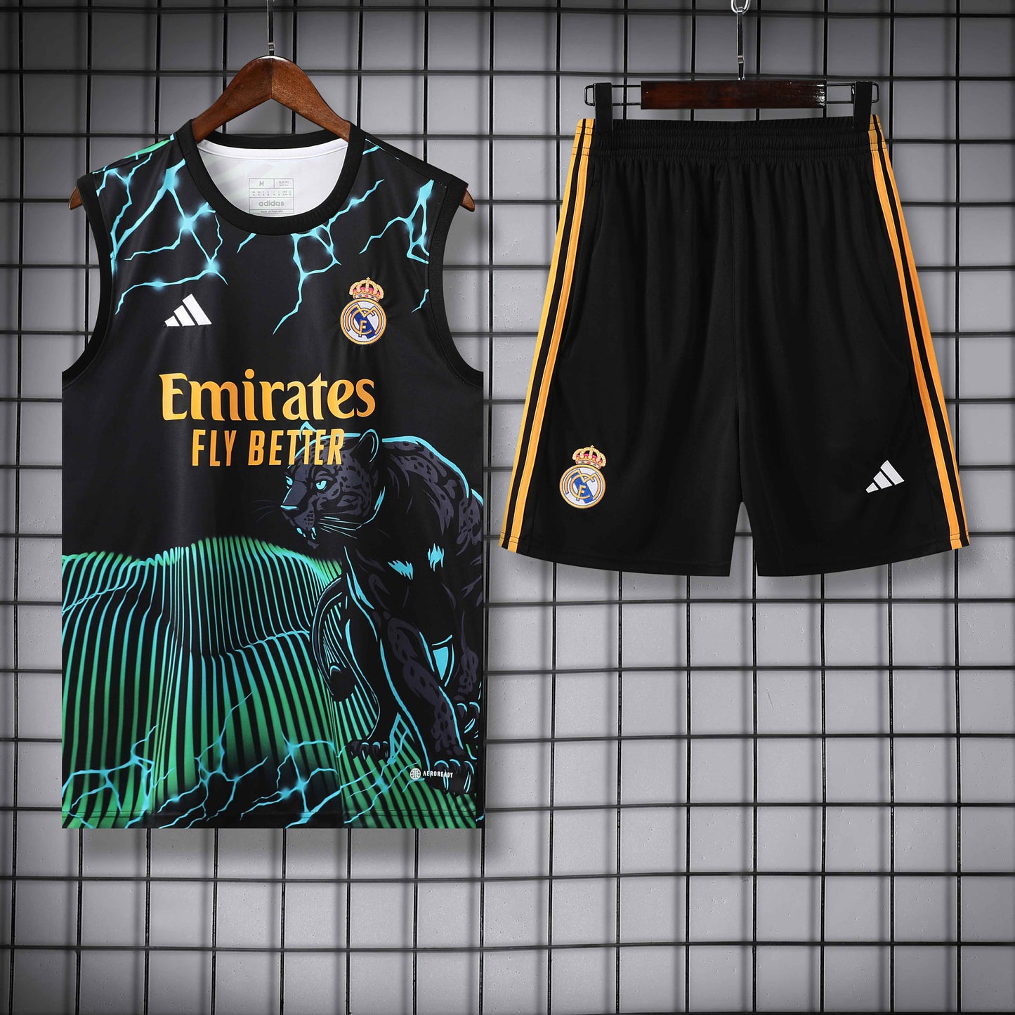 Real Madrid 2024/25 Training Vest Tracksuit (green panther)