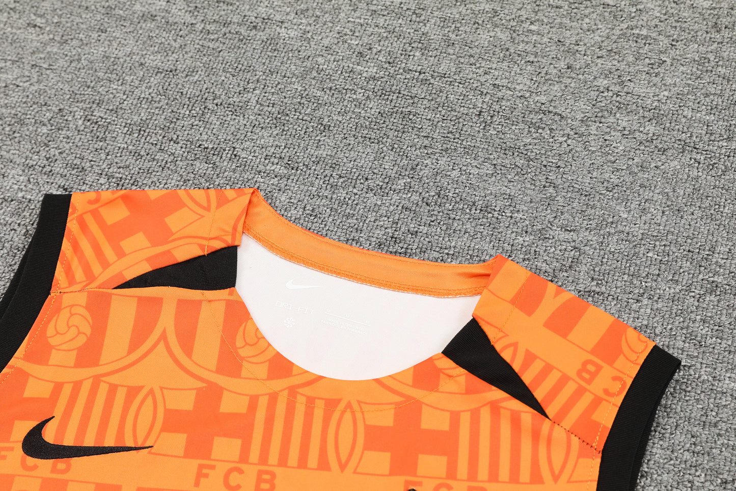 FC. Barcelona 2024/25 Training Vest Tracksuit (orange)