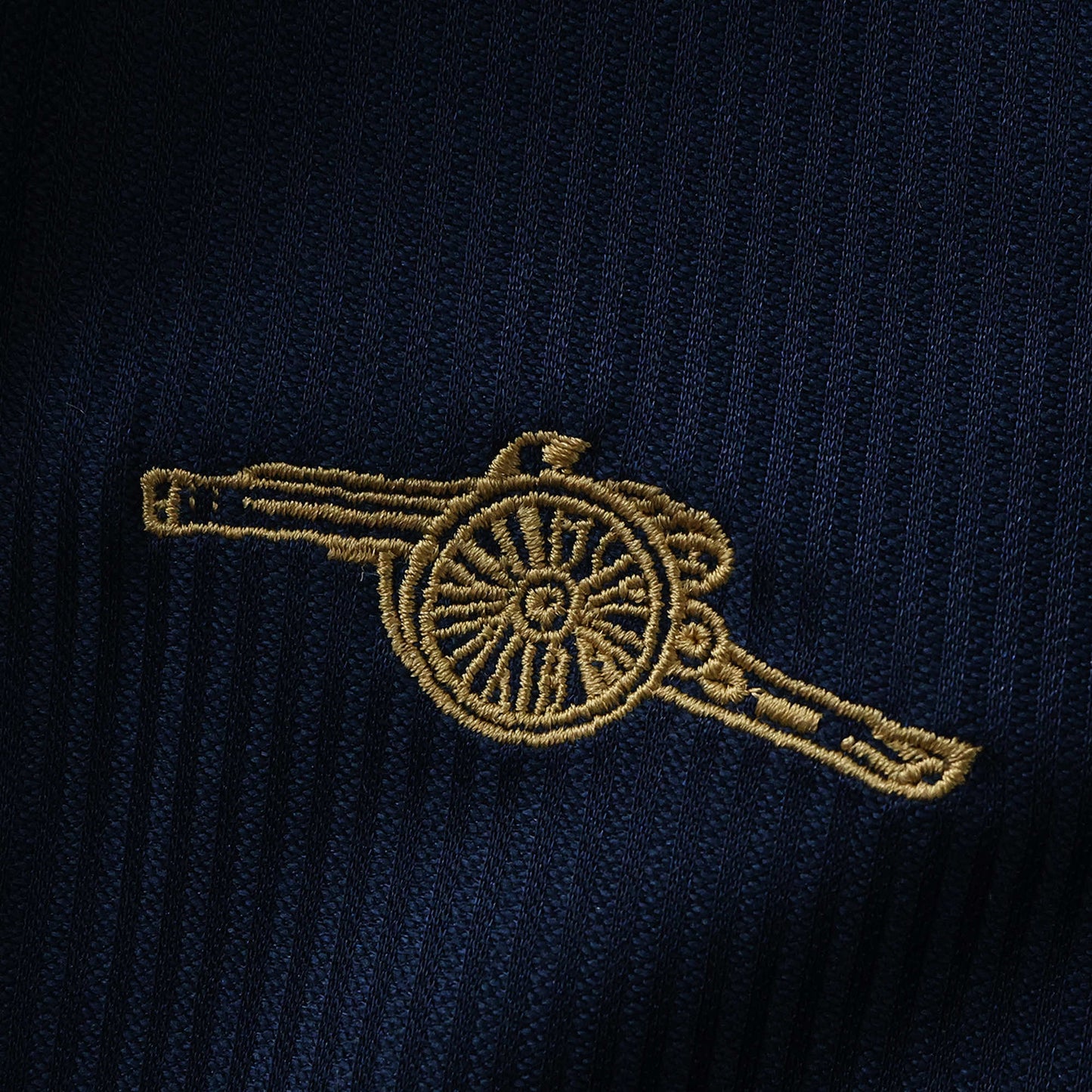 Arsenal 2001/02 Away Kit- Retro Edition (Kids)