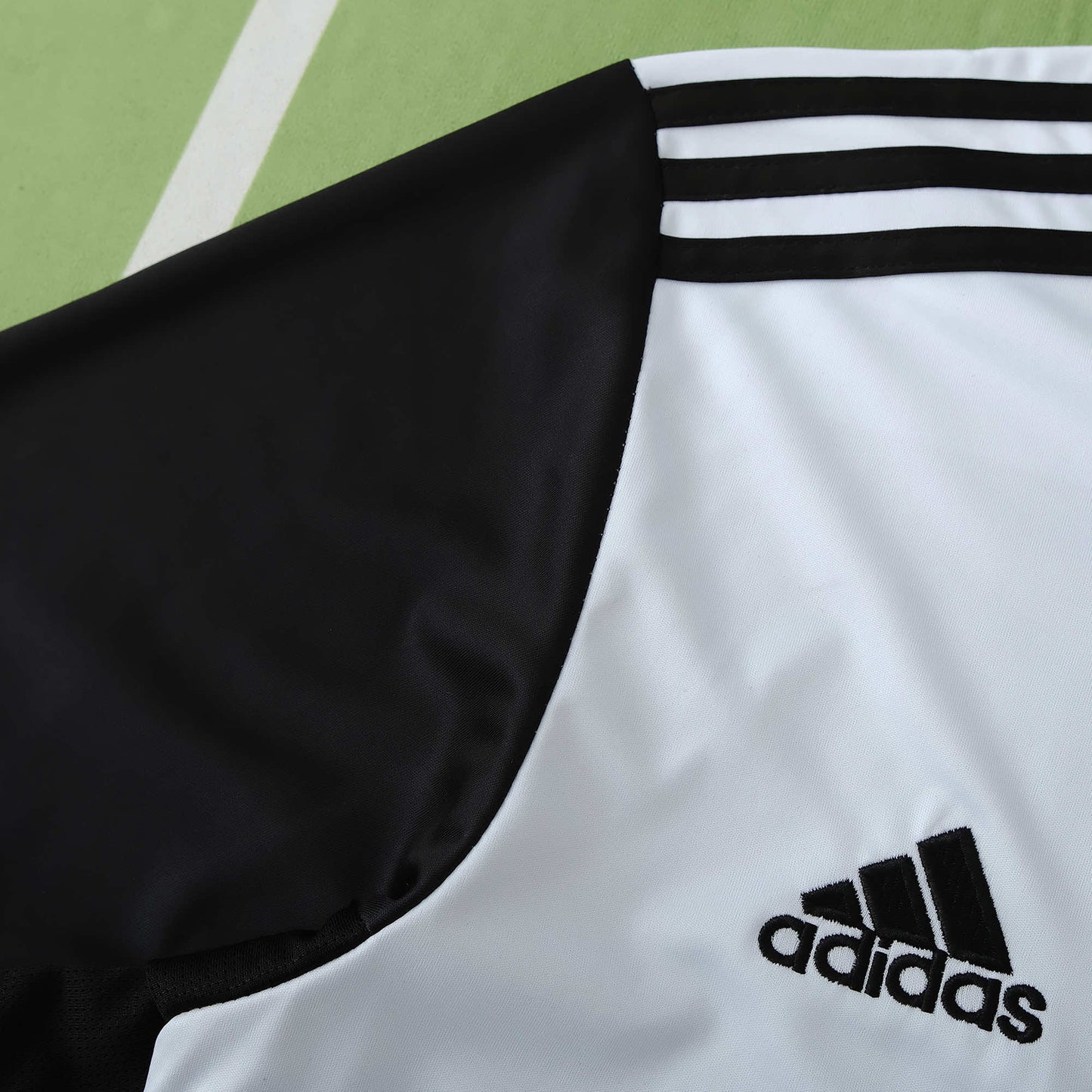Juventus 2019/20 Home Jersey - Retro Edition