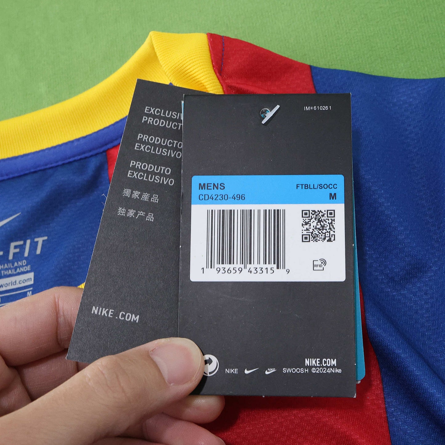 FC Barcelona 2010/11 Longsleeved Home Jersey - Retro Edition