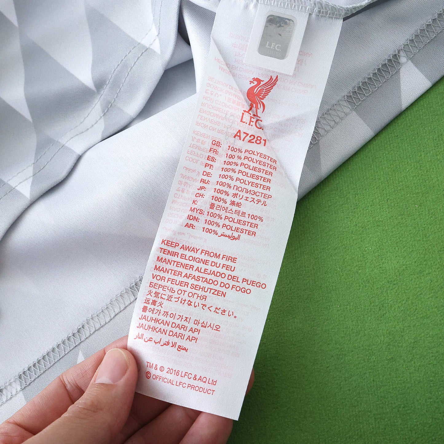Liverpool 1989/90 Away Kit - Retro Edition (Kids)