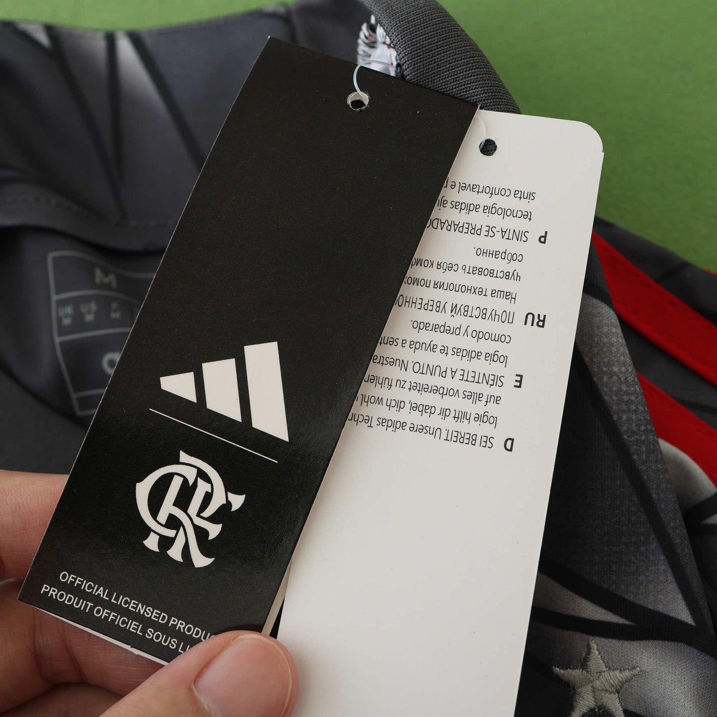 CR Flamengo 2024/25 Black Training Jersey - Fan Edition