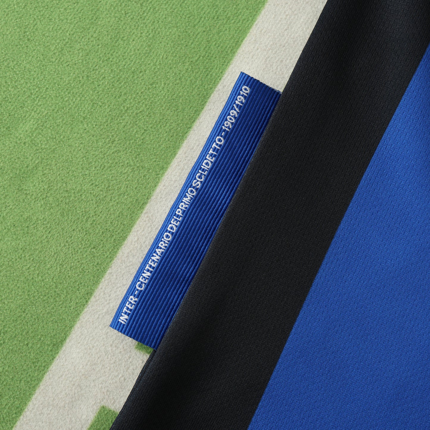 Inter Milan 2009/10 Home Kit - Retro Edition (Kids) - The Jersey Vault