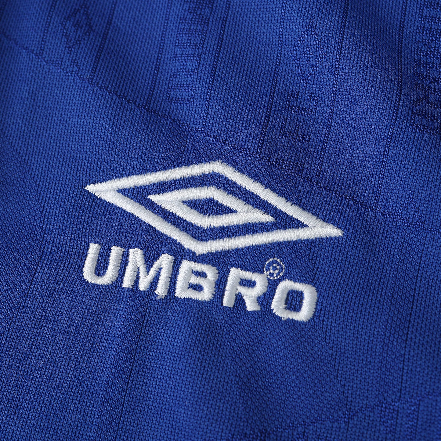 Everton 1995/96 Home Jersey - Retro Edition