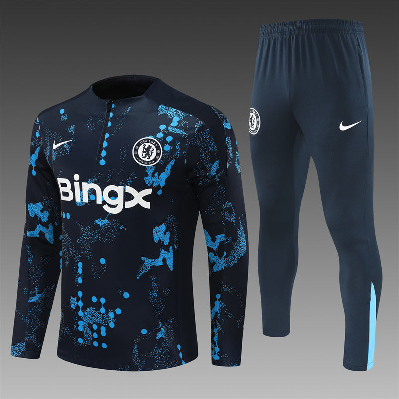 Chelsea 2024/25 Training Tracksuit (Black Glitch)