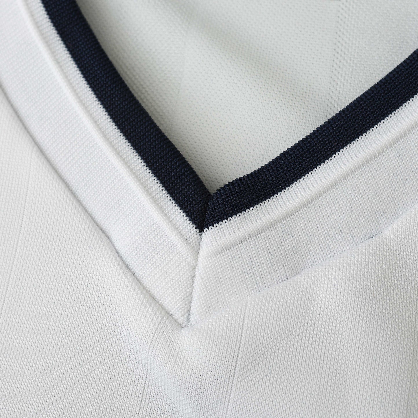 England 2003/03 Home Jersey - Retro Edition - The Jersey Vault