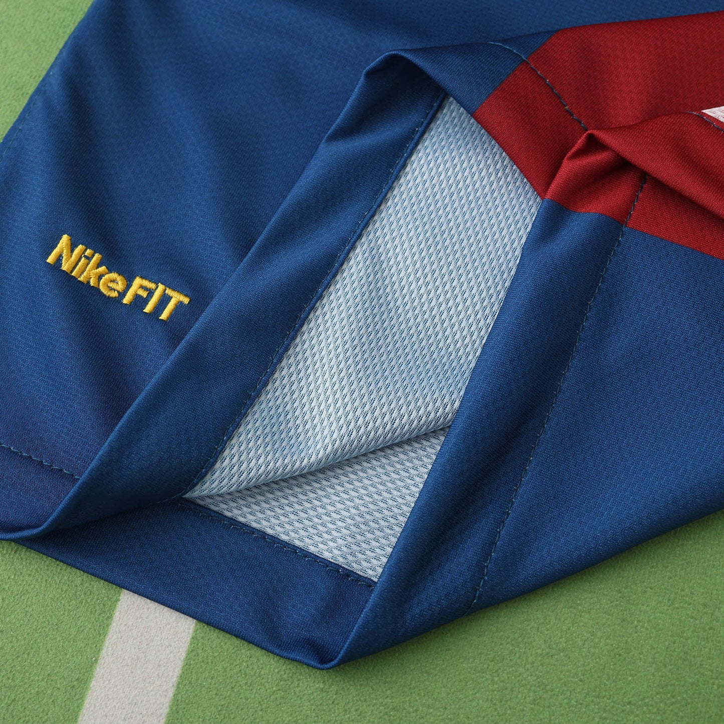 FC Barcelona 2008/09 Home Jersey - Retro Edition