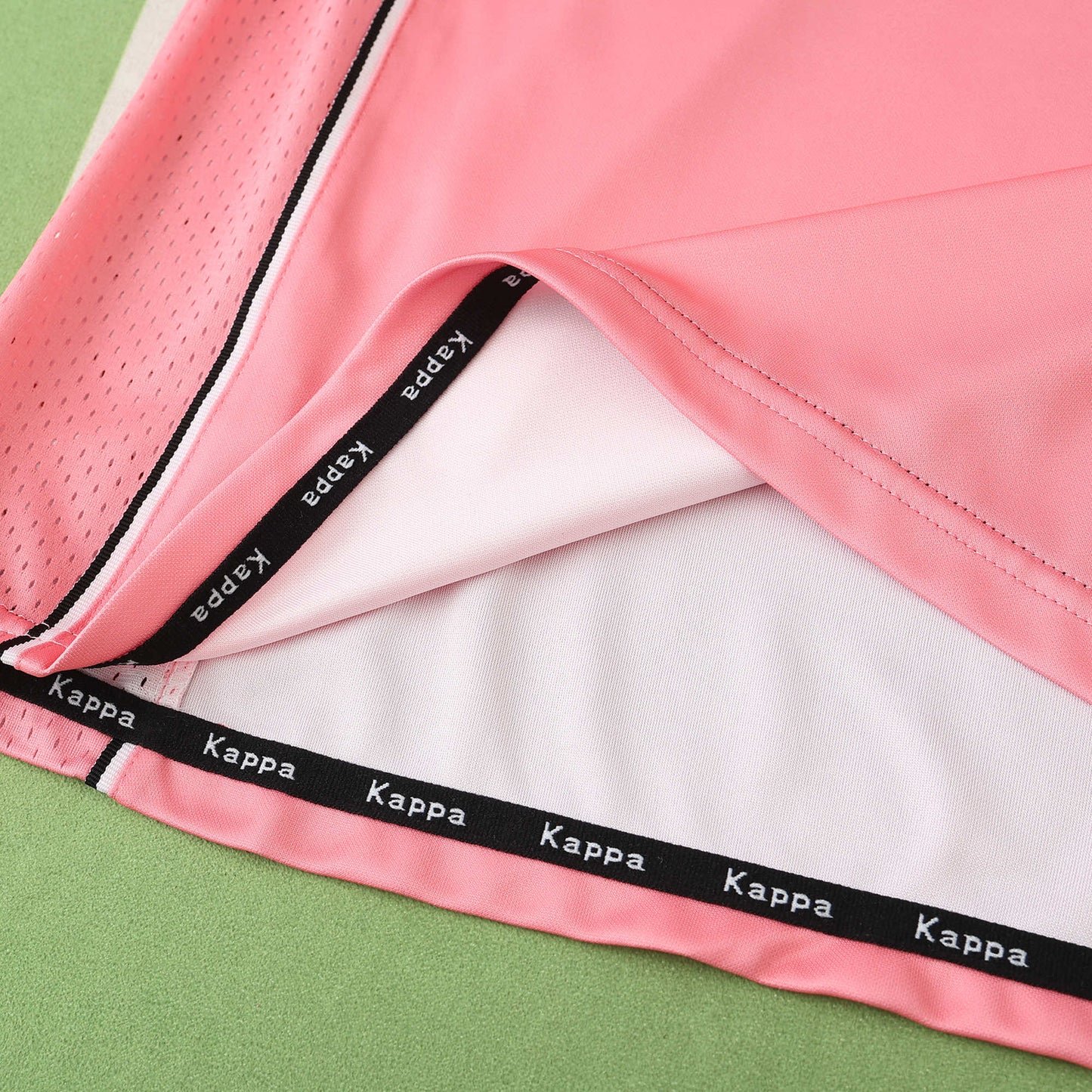 Juventus 1998/99 Away Jersey - Retro Edition - The Jersey Vault
