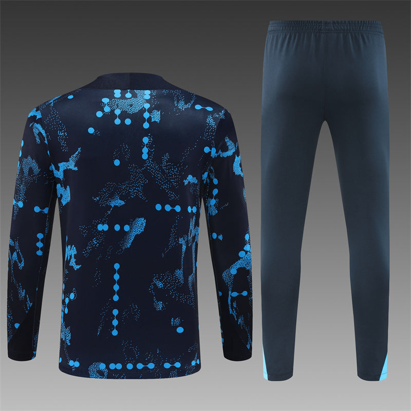 Chelsea 2024/25 Training Tracksuit (Black Glitch)