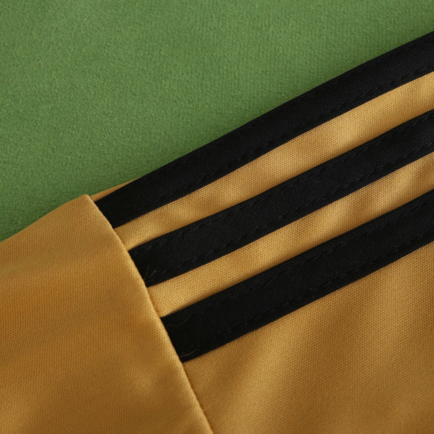 Spain 2008/09 Away Jersey - Retro Edition