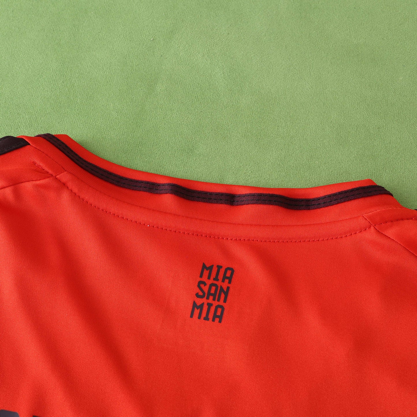 Bayern Munich 2024/25 Longsleeved Home Jersey - Fan Edition