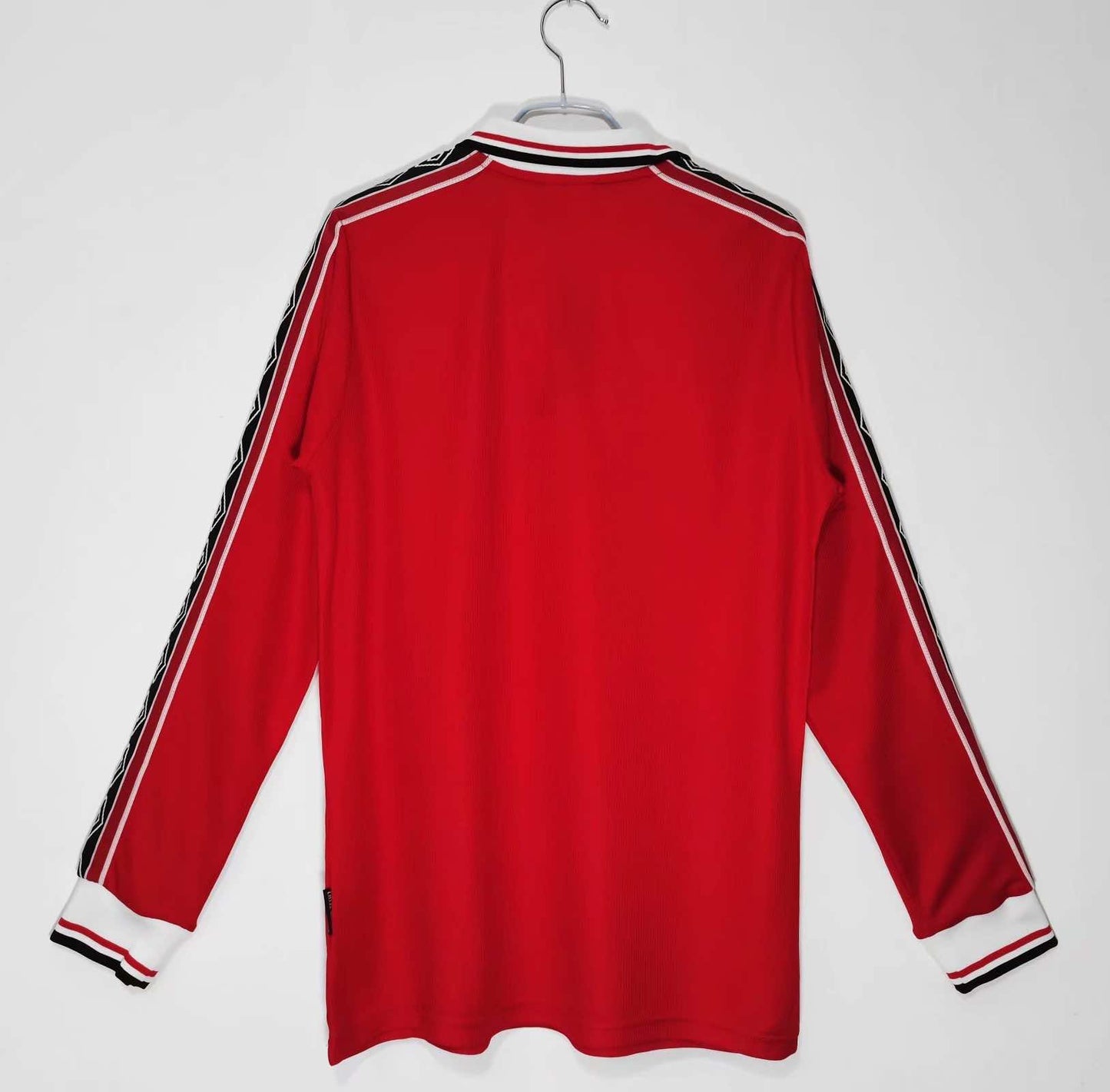Manchester United 1998/99 Longsleeved Home Jersey - Retro Edition - The Jersey Vault