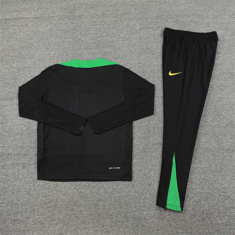 Brazil 2024/25 Training Tracksuit (Black)