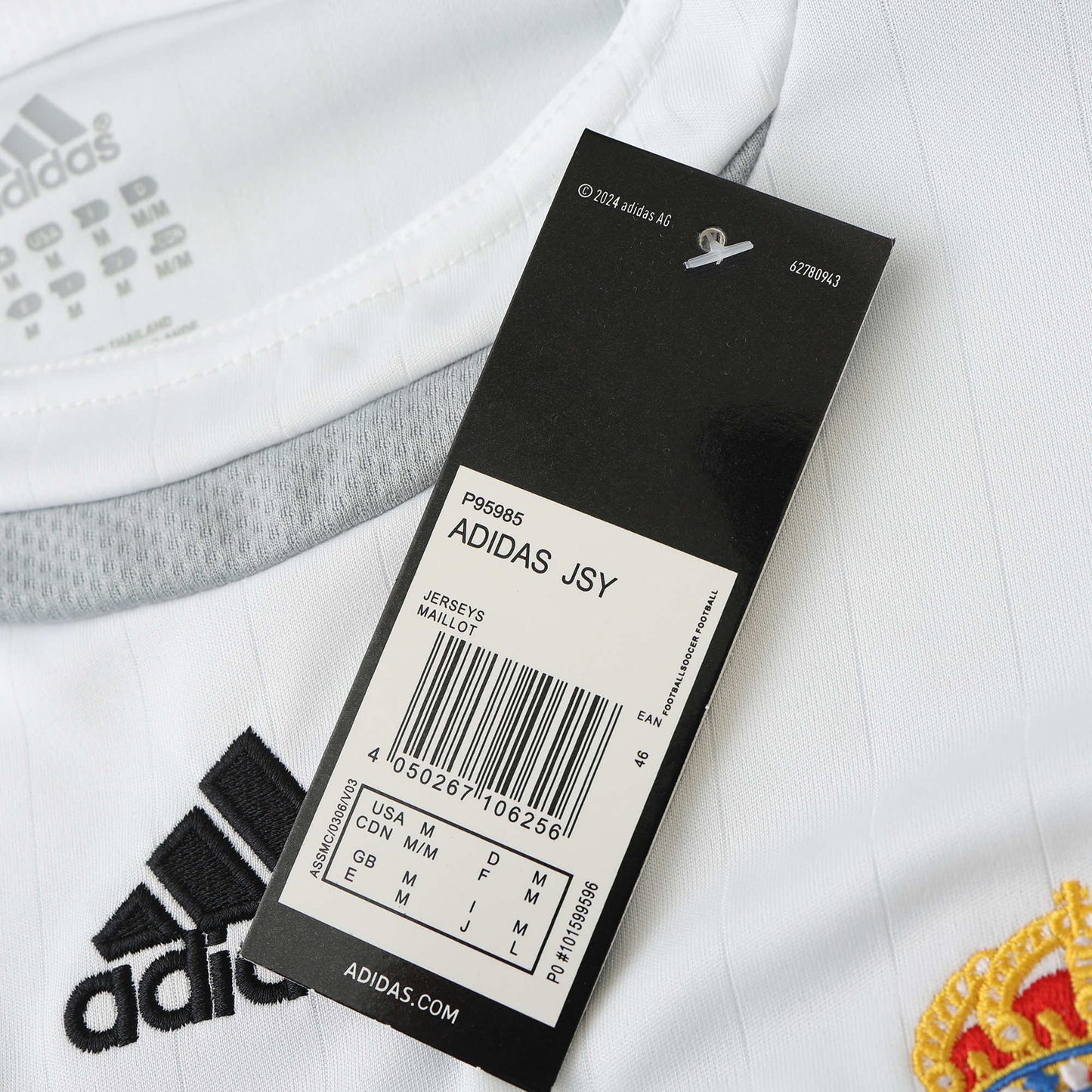 Real Madrid 2006/07 Home Jersey - Retro Edition - The Jersey Vault