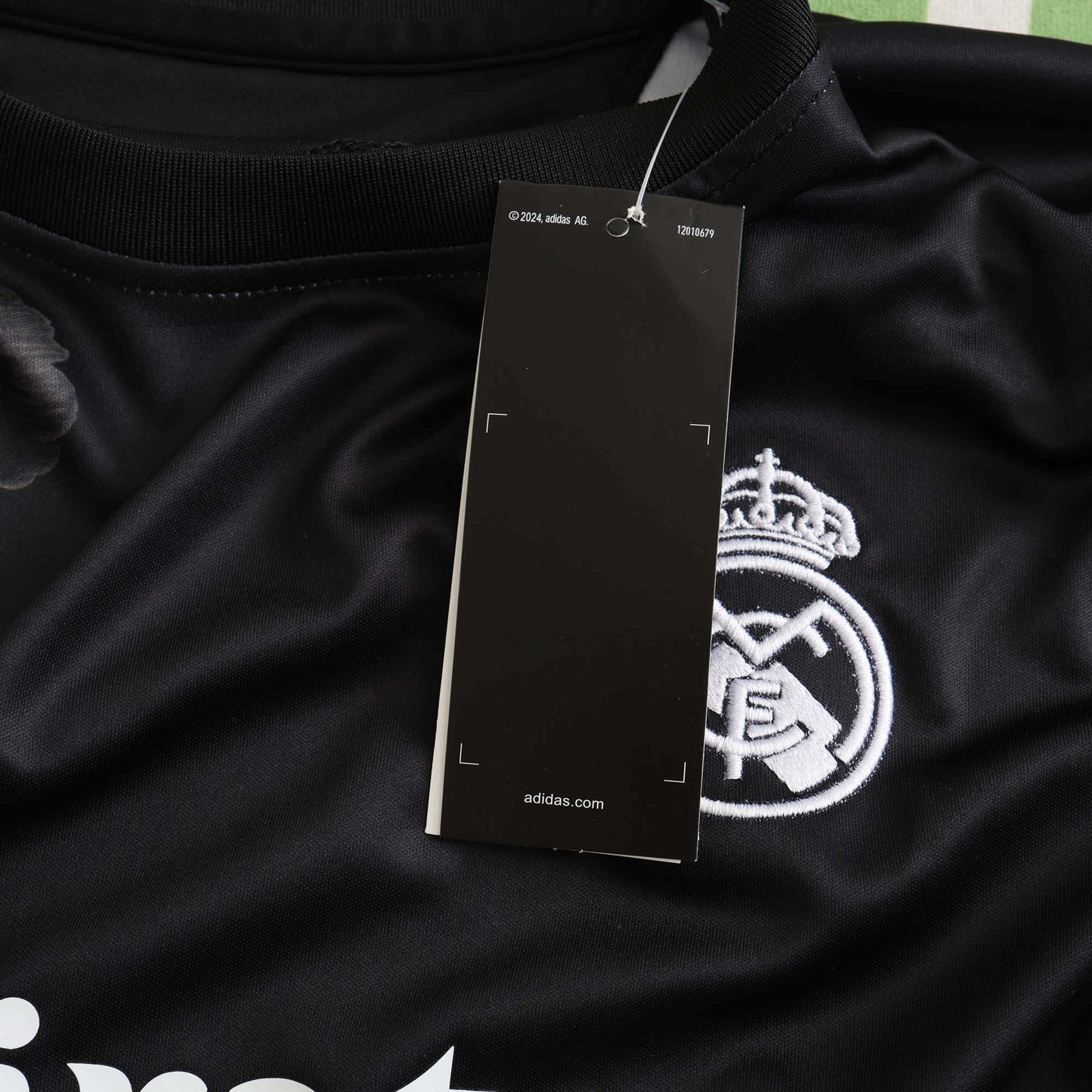 Real Madrid 2024/25 Y-3 Oynx Rose Jersey - Special Edition (Kids)
