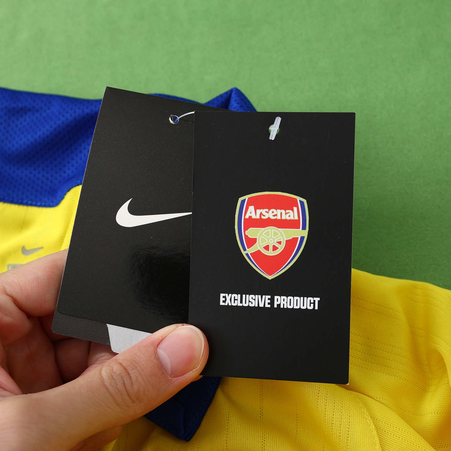 Arsenal 2004/05 Away Jersey - Retro Edition