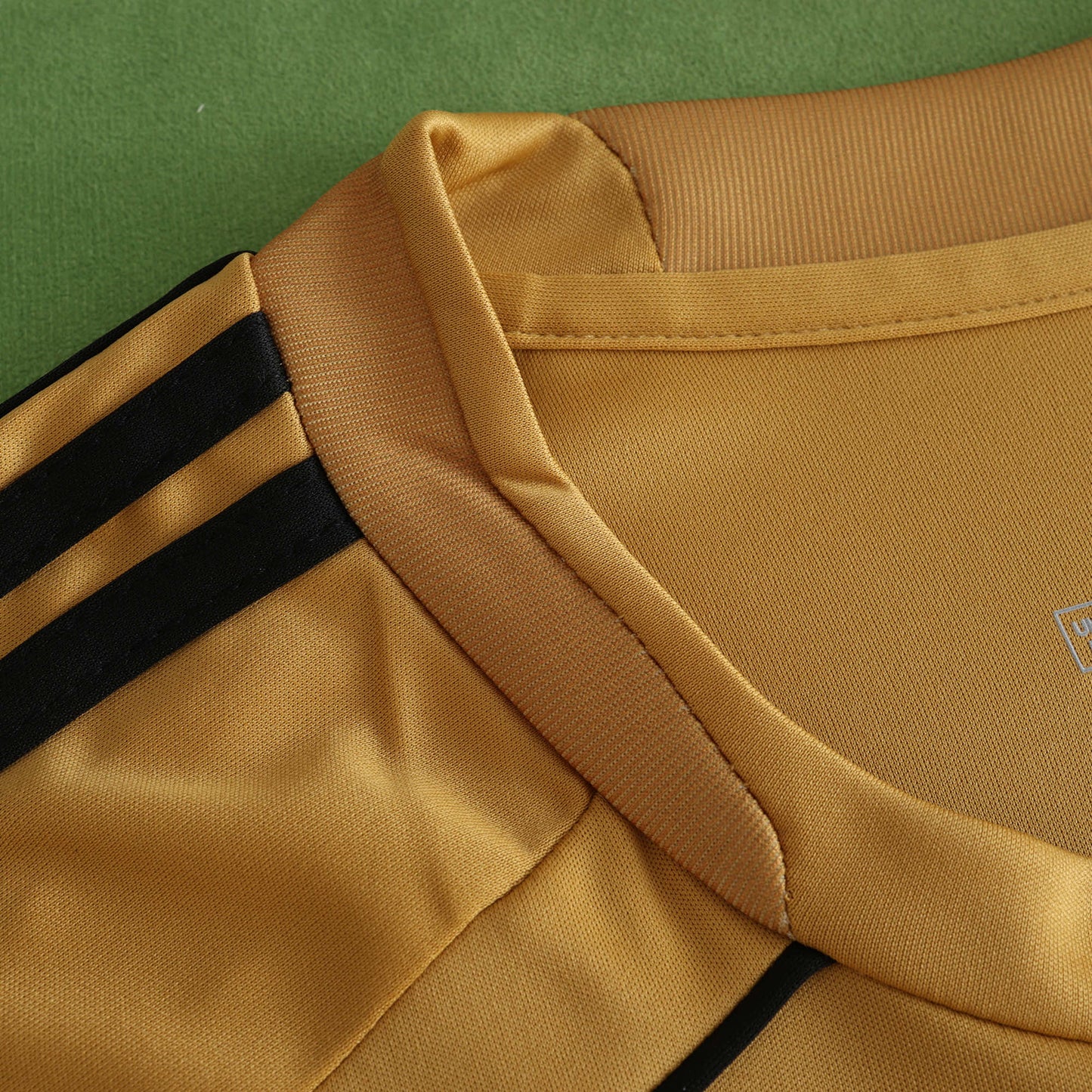 Spain 2008/09 Away Jersey - Retro Edition