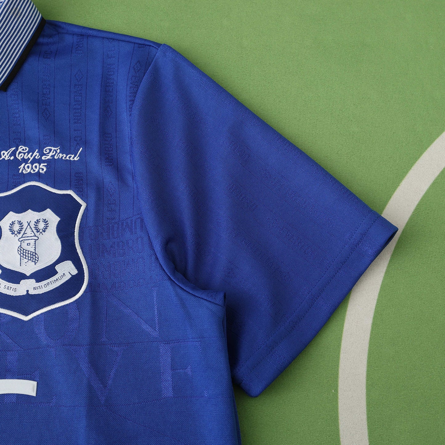 Everton 1995/96 Home Jersey - Retro Edition