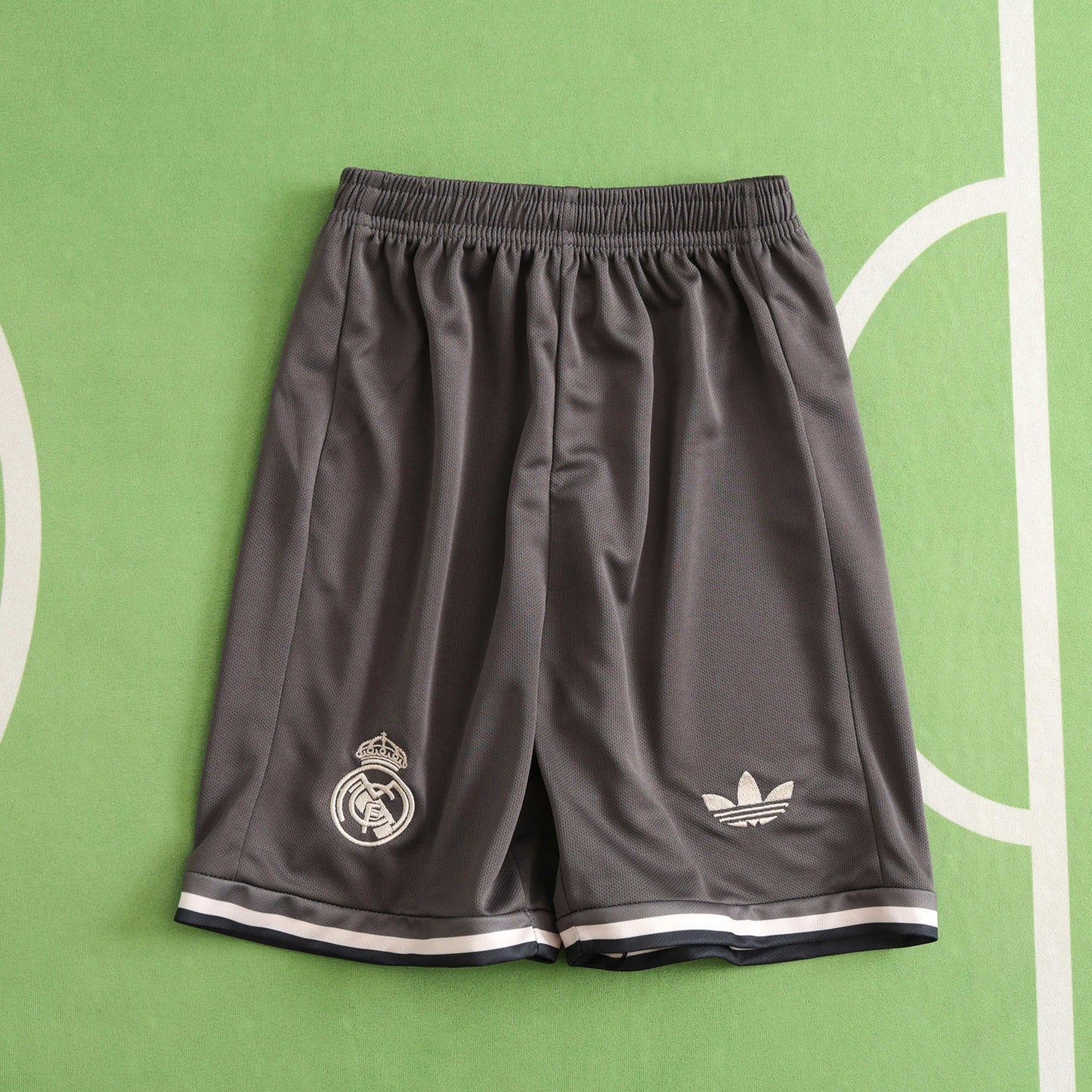 Real Madrid 2024/25 Third Kit - Fan Edition (Kids) - The Jersey Vault