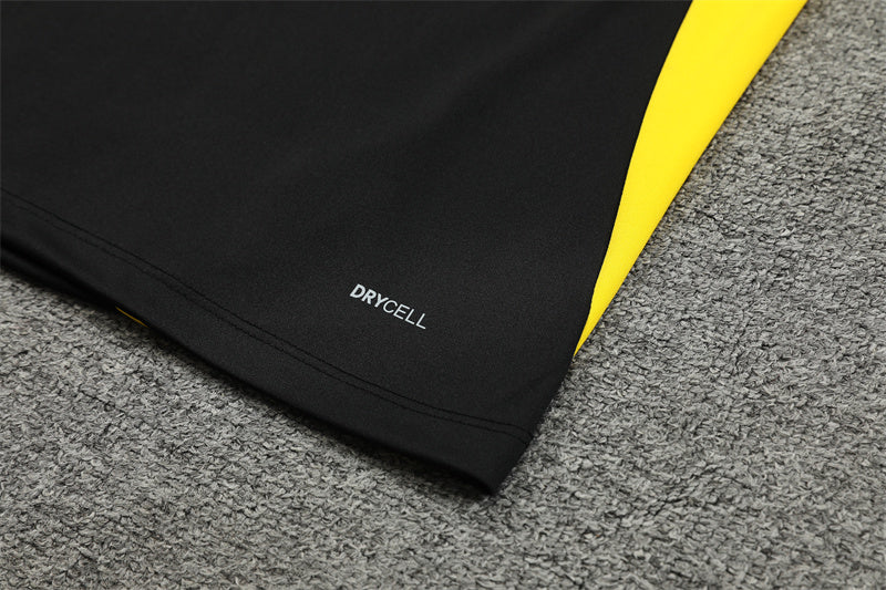 Borussia Dortmund 2024/25 Training Tracksuit (Black)
