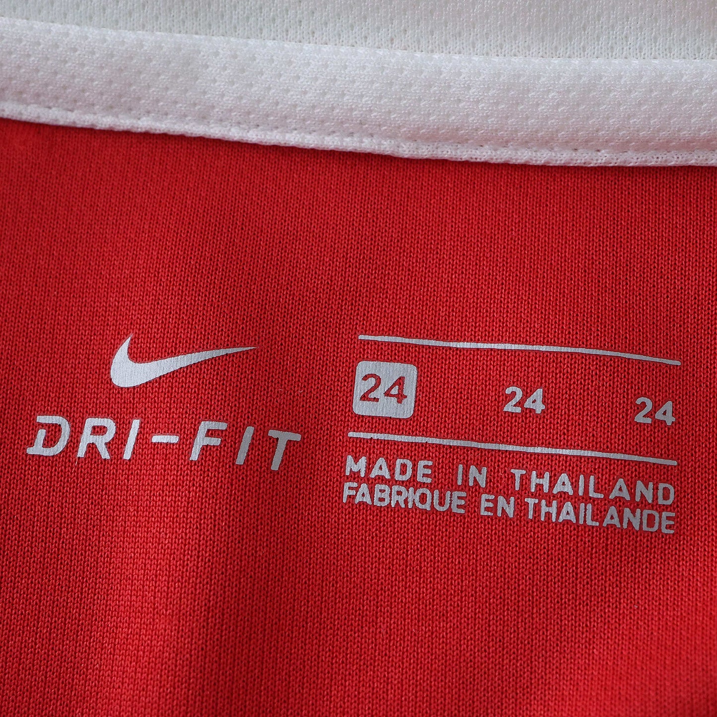 Arsenal 2004/05 Home Kit- Retro Edition (Kids)