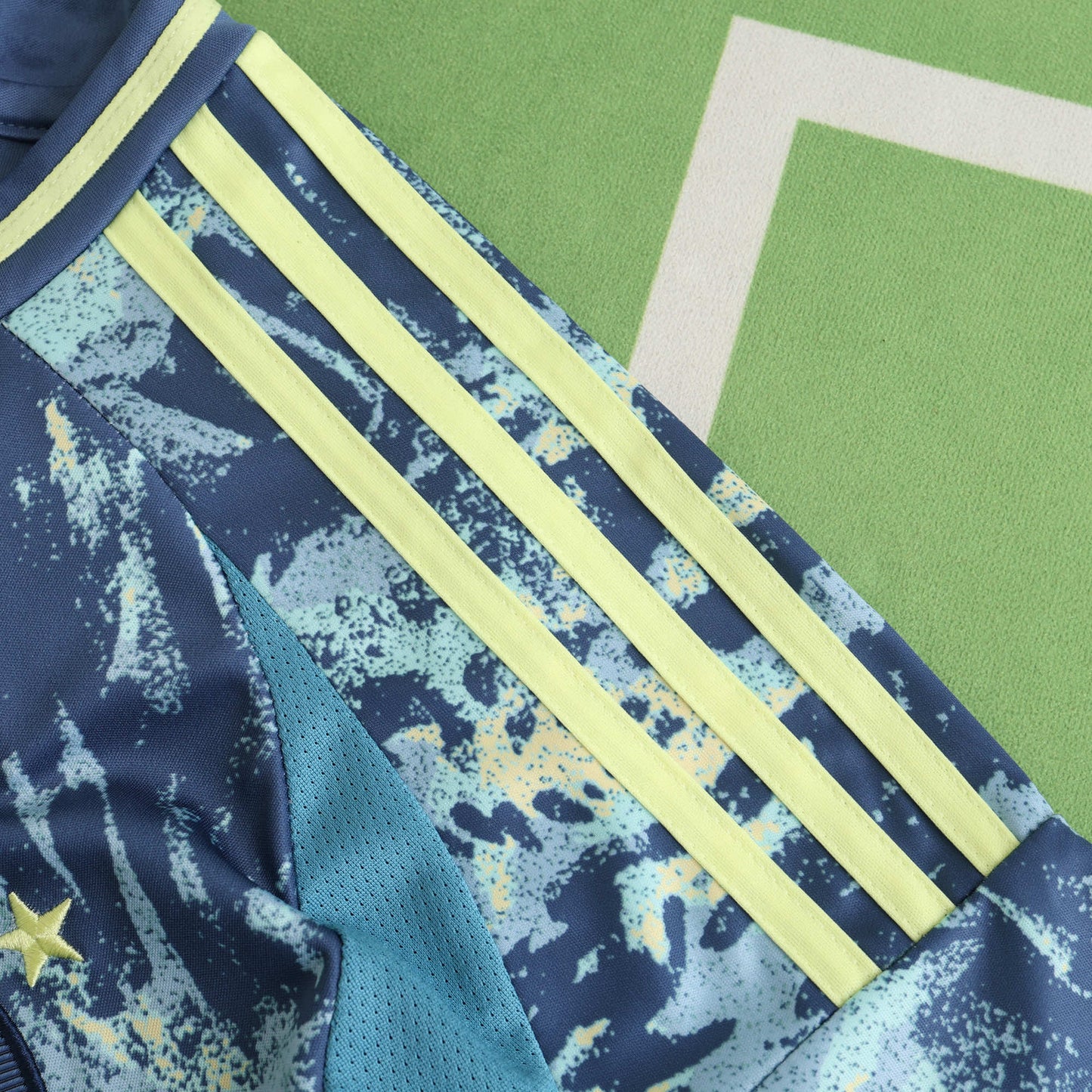 AFC Ajax  2024/25 Away Jersey - Fan Edition