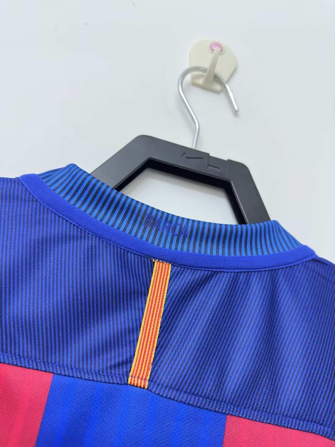 FC Barcelona 2016/17 Home Jersey - Retro Edition
