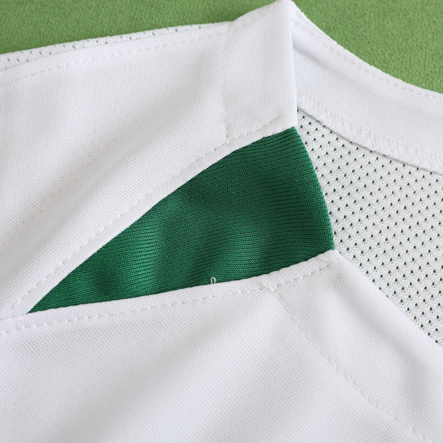 Sporting CP 2024/25 Away Jersey - Fan Edition